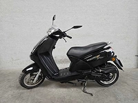 Peugeot - snorscooter - viva city 4t - 25km uitvoering dkx88k - afbeelding 1 van  8