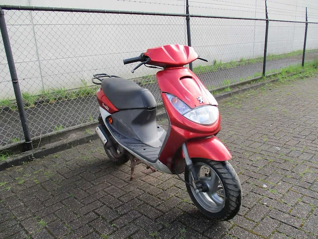 Peugeot - snorscooter - viva city "basic" 2 tact - scooter - afbeelding 4 van  9