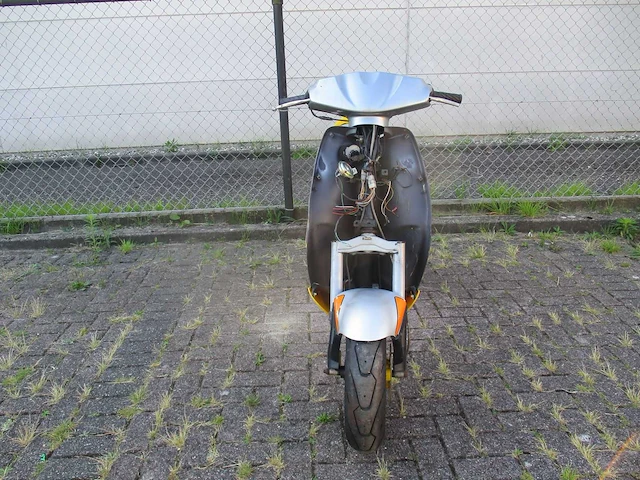 Peugeot - snorscooter - viva city x-race 2 takt - scooter - afbeelding 3 van  11