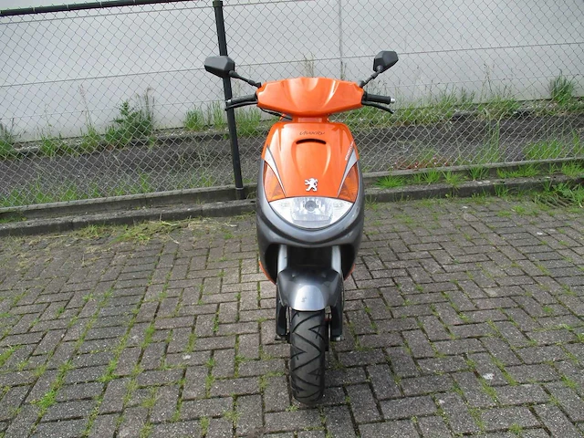 Peugeot - snorscooter 2 tact - viva city sport line 4 - scooter - afbeelding 5 van  11