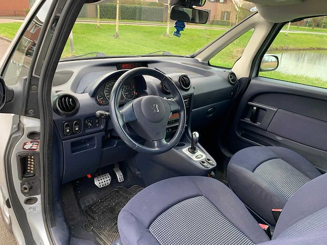 Peugeot 1007 1.6 16v gentry automaat, 63-rl-tj - afbeelding 5 van  22