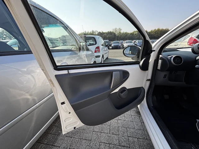 Peugeot 1007, 2011 - afbeelding 6 van  24
