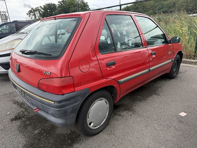 Peugeot 106, 1998 - afbeelding 4 van  13