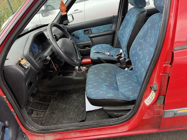 Peugeot 106, 1998 - afbeelding 10 van  13