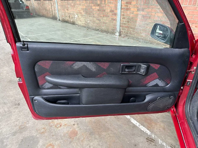 Peugeot 106 gti s16 1.6-16v sport 125pk 1997, rd-tl-41 - afbeelding 20 van  37