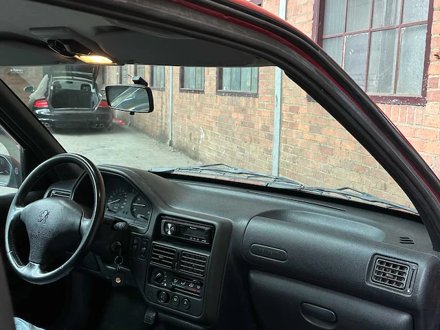 Peugeot 106 gti s16 1.6-16v sport 125pk 1997, rd-tl-41 - afbeelding 24 van  37