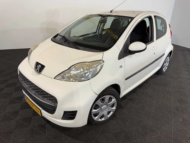 Peugeot 107 1.0-12v urban move, 4-kxk-19 - afbeelding 1 van  13