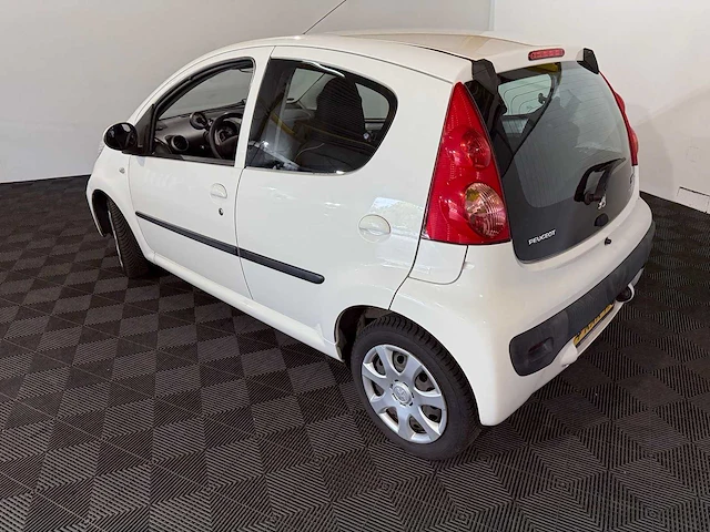Peugeot 107 1.0-12v urban move, 4-kxk-19 - afbeelding 6 van  13