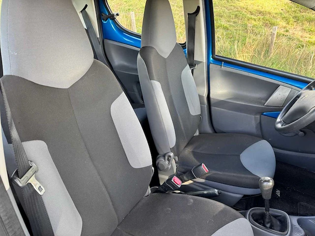Peugeot 107 1.0-12v xr 1e eigenaar 103000 km 95-plj-4 - afbeelding 10 van  14