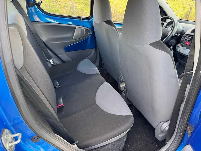 Peugeot 107 1.0-12v xr 1e eigenaar 103000 km 95-plj-4 - afbeelding 7 van  14