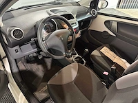 Peugeot 107 1.0-12v xr, 22-ltg-6 - afbeelding 12 van  13