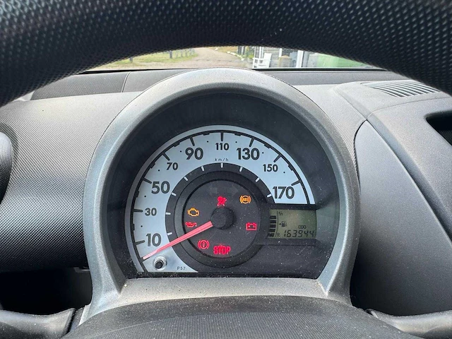Peugeot 107 1.0-12v xr 41-nzb-2 - afbeelding 4 van  13