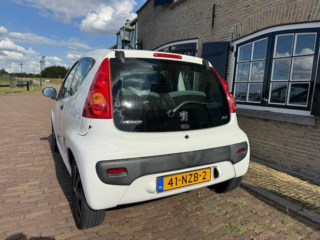 Peugeot 107 1.0-12v xr 41-nzb-2 - afbeelding 8 van  13