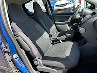 Peugeot 107 1.0-12v xr 68pk 2006, 1-svr-93 - afbeelding 19 van  29