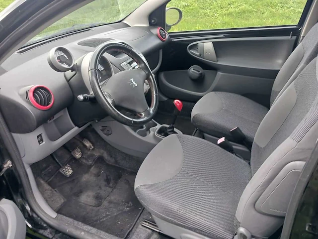 Peugeot 107 1.0-12v xr , gff-57-t - afbeelding 12 van  16