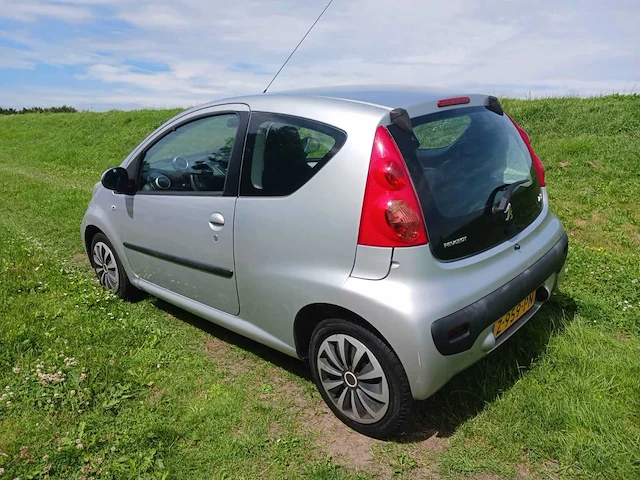 Peugeot 107 1.0-12v xr , z-959-pn - afbeelding 9 van  15