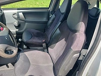 Peugeot 107 1.0-12v xr , z-959-pn - afbeelding 10 van  15