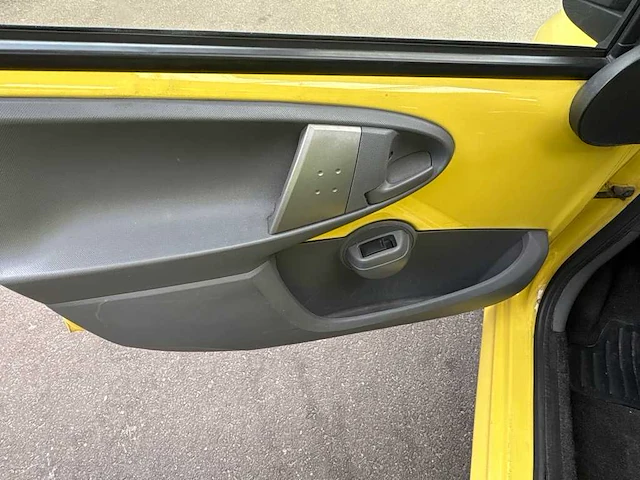 Peugeot 107 1.0-12v xs , 06-zn-bz - afbeelding 4 van  17