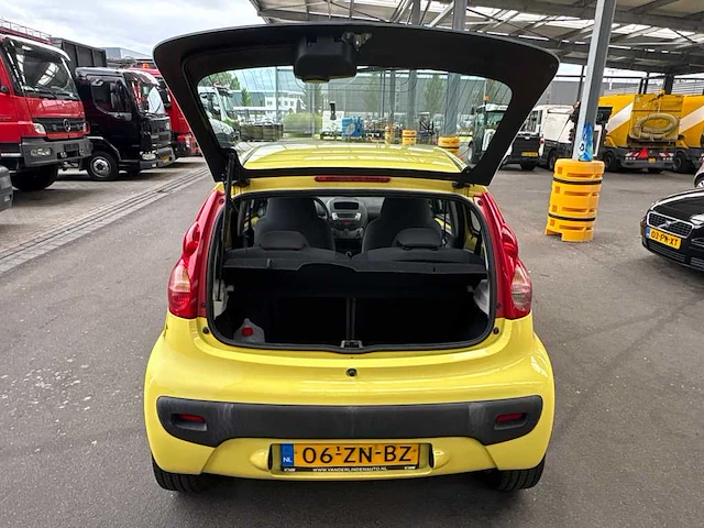 Peugeot 107 1.0-12v xs , 06-zn-bz - afbeelding 6 van  17