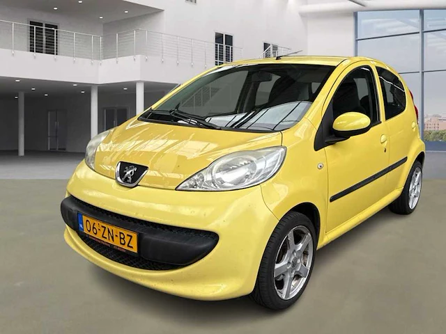 Peugeot 107 1.0-12v xs , 06-zn-bz - afbeelding 1 van  17