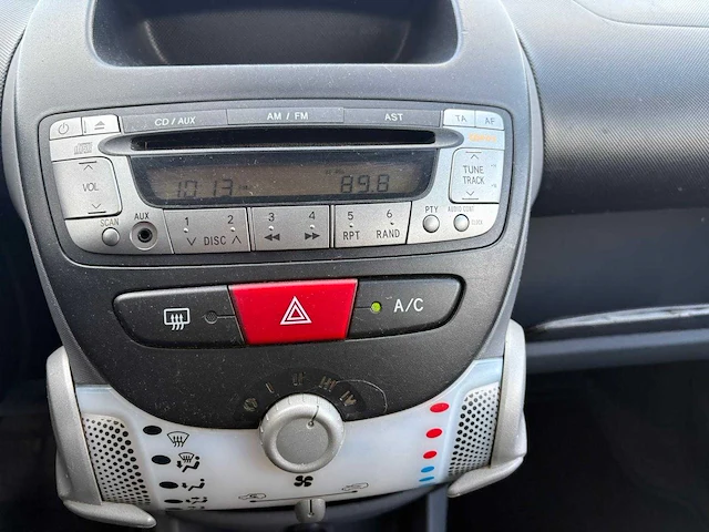 Peugeot 107 1.0 12v xs, 30-ljg-7 - afbeelding 8 van  20