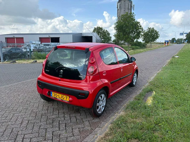 Peugeot 107 1.0 12v xs, 30-ljg-7 - afbeelding 12 van  20