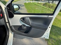 Peugeot 107 1.0-12v xs 5-deurs s-067-gh - afbeelding 15 van  16