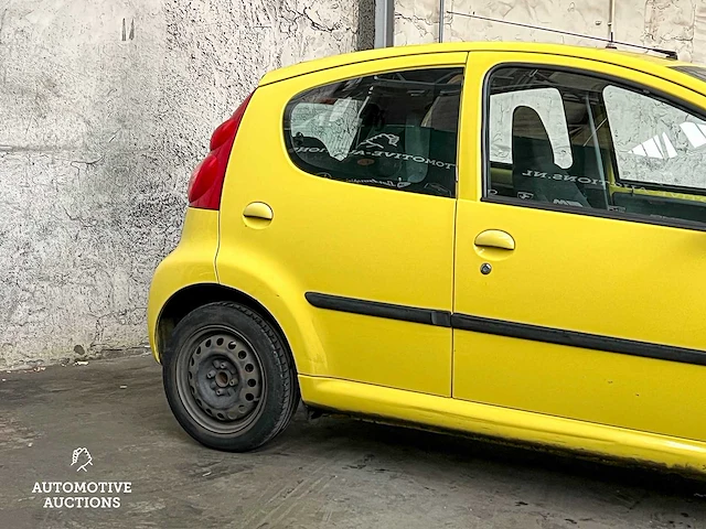 Peugeot 107 1.0-12v xs 68pk 2006 (origineel-nl), 86-tn-nb - afbeelding 4 van  49