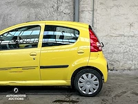 Peugeot 107 1.0-12v xs 68pk 2006 (origineel-nl), 86-tn-nb - afbeelding 24 van  49