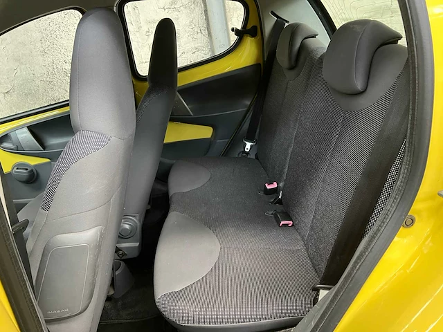 Peugeot 107 1.0-12v xs 68pk 2006 (origineel-nl), 86-tn-nb - afbeelding 27 van  49