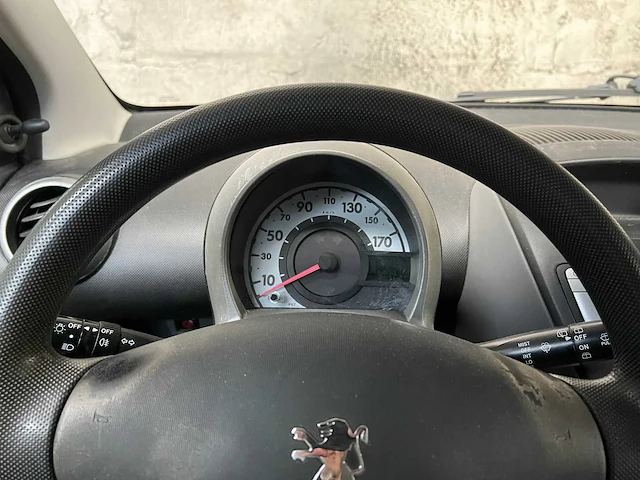 Peugeot 107 1.0-12v xs 68pk 2006 (origineel-nl), 86-tn-nb - afbeelding 30 van  49