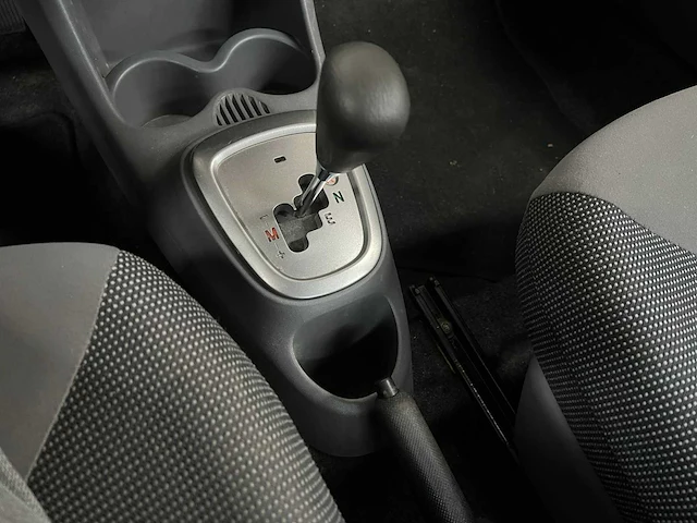 Peugeot 107 1.0-12v xs 68pk 2006 (origineel-nl), 86-tn-nb - afbeelding 35 van  49