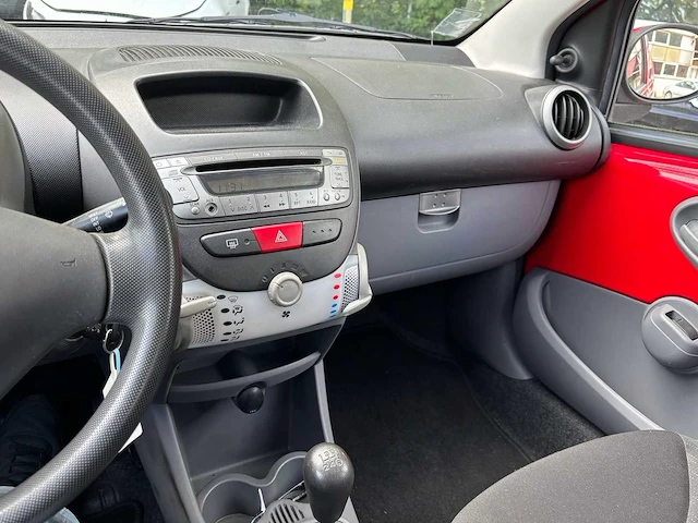 Peugeot 107 1.0 12v xs, 73-sfb-9 - afbeelding 5 van  15