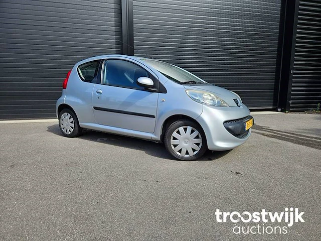 Peugeot 107 1.0-12v xs 91-tl-vn - afbeelding 16 van  21