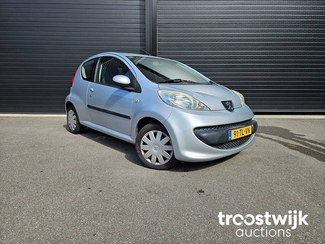 Peugeot 107 1.0-12v xs 91-tl-vn - afbeelding 18 van  21