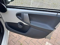 Peugeot 107 1.0-12v xs airco 44-hpf-3 - afbeelding 7 van  16