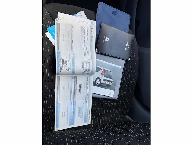 Peugeot 107 1.0-12v xs airco 5-deurs 10-srf-9 - afbeelding 5 van  14