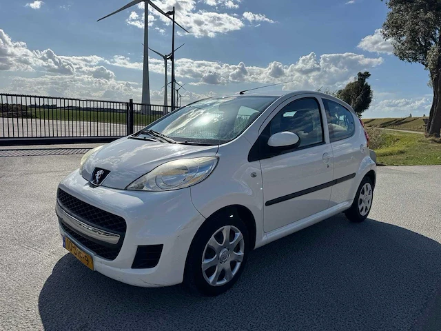 Peugeot 107 1.0-12v xs airco 5-deurs 10-srf-9 - afbeelding 1 van  14