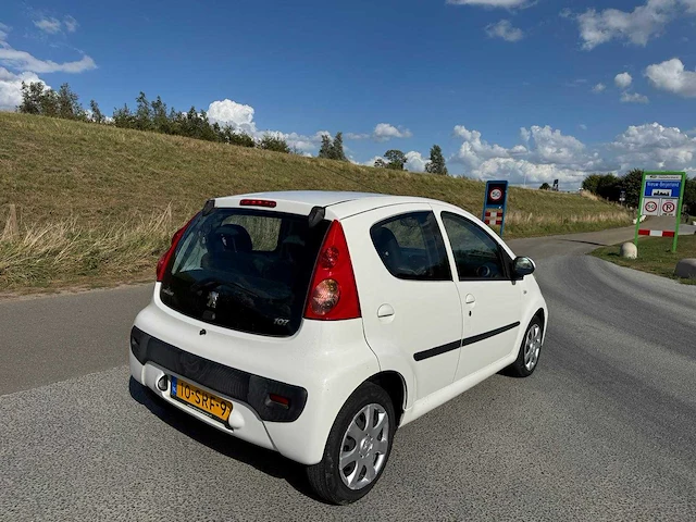 Peugeot 107 1.0-12v xs airco 5-deurs 10-srf-9 - afbeelding 8 van  14