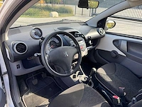Peugeot 107 1.0-12v xs airco 5-deurs 10-srf-9 - afbeelding 12 van  14