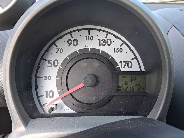 Peugeot 107 1.0-12v xs car 2008 | 78-hdk-9 - afbeelding 6 van  28