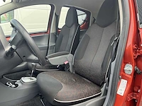 Peugeot 107 1.0-12v xs car 2009 | 50-hzt-1 - afbeelding 2 van  21