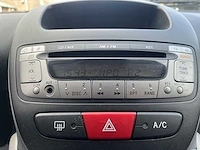 Peugeot 107 1.0-12v xs car 2009 | 50-hzt-1 - afbeelding 6 van  21