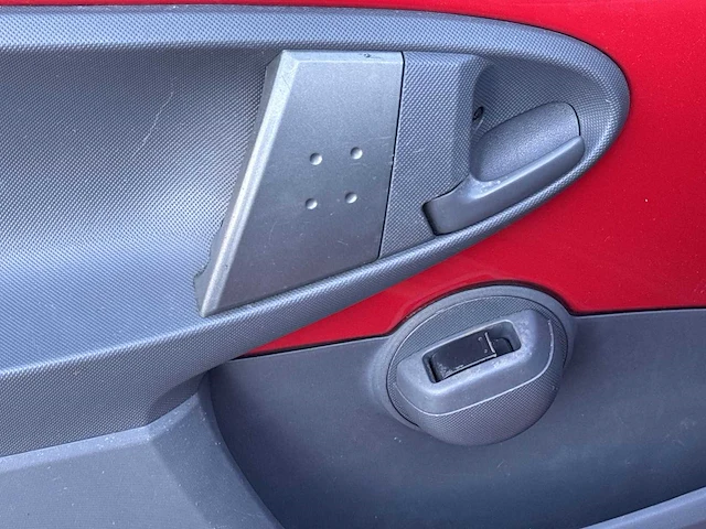 Peugeot 107 1.0-12v xs car 2011 | 60-psp-7 - afbeelding 3 van  20