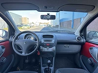 Peugeot 107 1.0-12v xs car 2011 | 60-psp-7 - afbeelding 10 van  20