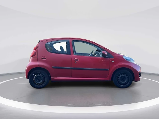 Peugeot 107 1.0-12v xs car 2011 | 60-psp-7 - afbeelding 18 van  20