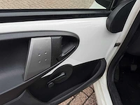 Peugeot 107 1.0 access accent , 55-xbz-9 - afbeelding 14 van  14