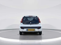 Peugeot 107 1.0 urban light accent 2014 | 8-tkd-06 - afbeelding 3 van  22