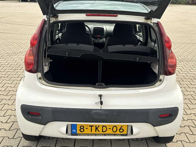 Peugeot 107 1.0 urban light accent 2014 | 8-tkd-06 - afbeelding 10 van  22