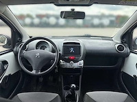 Peugeot 107 1.0 urban light accent 2014 | 8-tkd-06 - afbeelding 13 van  22